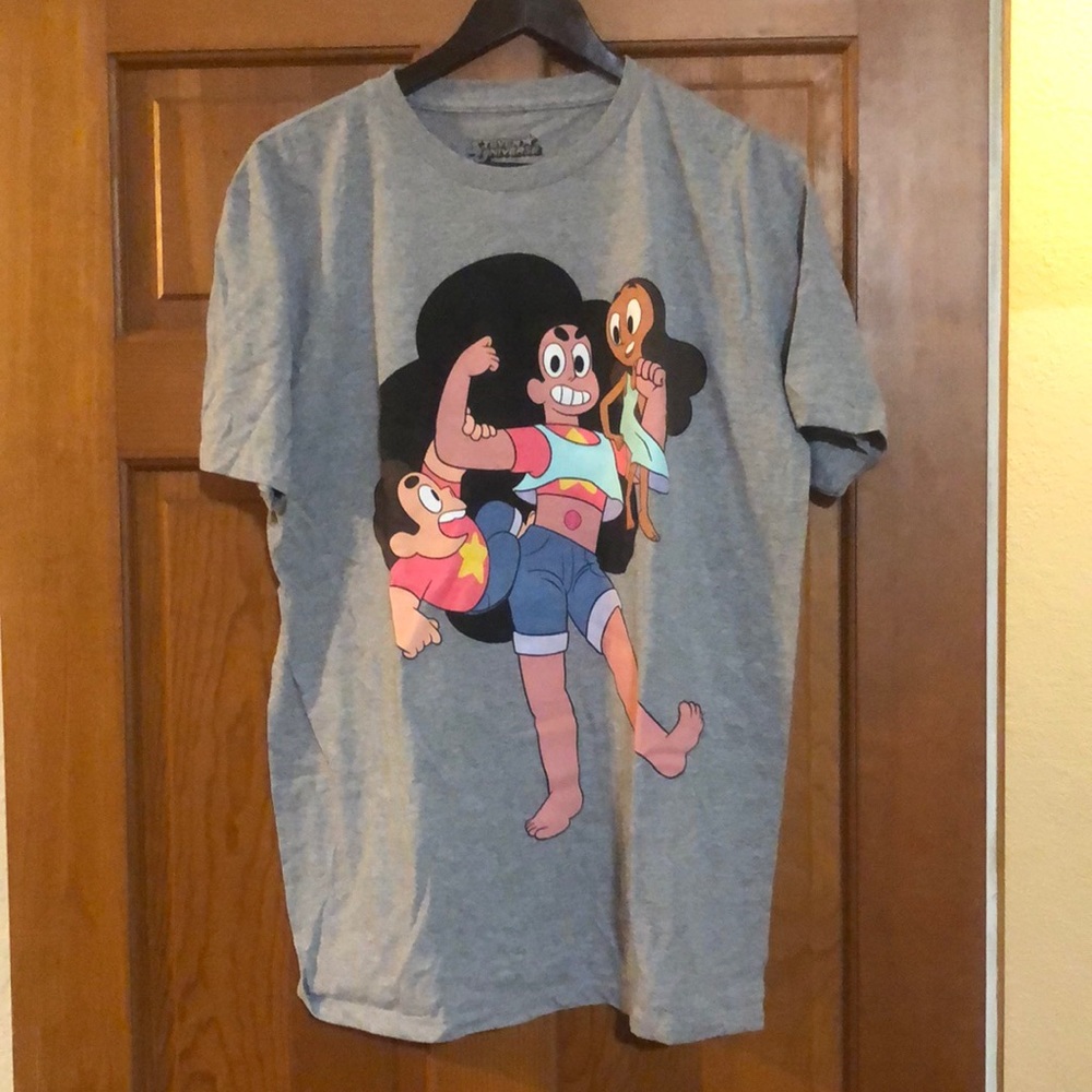 Gray Steven Universe t-shirt